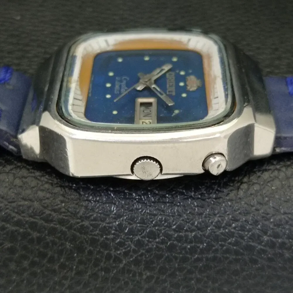 Vintage 1974 Square Orient Automatic Mens Silver Watch W/daydate & Blue accents